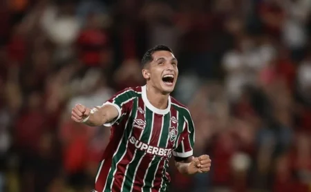 Serna é a nova artilharia do Fluminense no Brasileirão e vive momento crucial