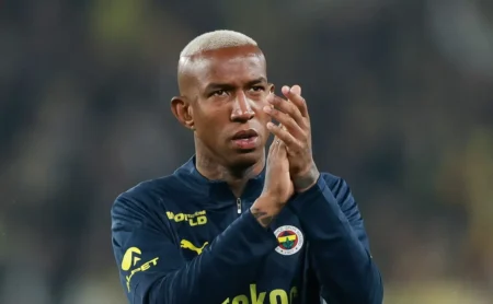 Talisca: Adeus ao Fenerbahce, volta ao Brasil com Flamengo de olho Talisca: Adeus ao Fenerbahce, volta ao Brasil com Flamengo de olho