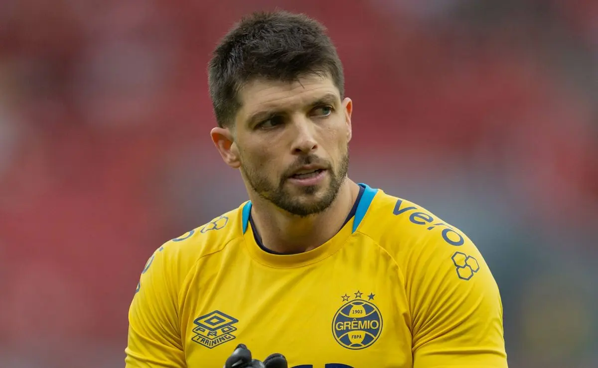 Tiago Volpi Deixa o Grêmio em 2026: Nova Diretoria Confirma o Futuro do Goleiro Tiago Volpi Deixa o Grêmio em 2026: Nova Diretoria Confirma o Futuro do Goleiro