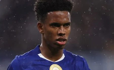 Torcida Inglesa Reconhece o Talento de Estêvão, Ex-Palmeiras: "Tudo o que os Brasileiros Disseram"