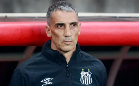 Vojvoda Avalia Desempenho Aquém do Esperado no Santos: "Não Respondemos ao Planejado"