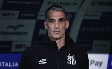 Vojvoda Esclarece Ausência de Neymar no Clássico e Revela o Futuro do Jogador no Santos