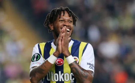 Acerto com Fred no Flamengo é confirmado e reforço não depende de outro jogador Acerto com Fred no Flamengo é confirmado e reforço não depende de outro jogador