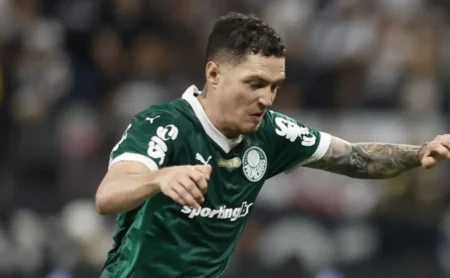 Aníbal Moreno vive a pior temporada desde 2022 com queda em seus números no Palmeiras