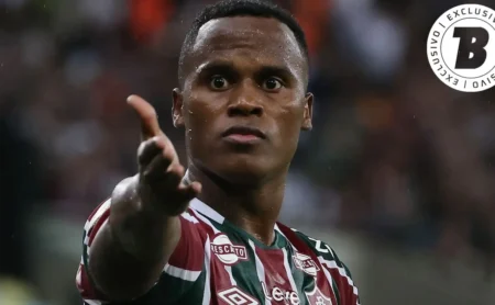 Arias: Desentendimento entre Flamengo e Palmeiras e momento delicado na Inglaterra