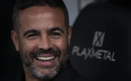 Artur Jorge é o novo técnico do Cruzeiro, mas negociação depende de Leonardo Jardim Artur Jorge é o novo técnico do Cruzeiro, mas negociação depende de Leonardo Jardim