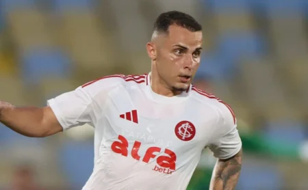 Athletico-PR prepara nova oferta por Bruno Gomes, mas Inter se mantém firme