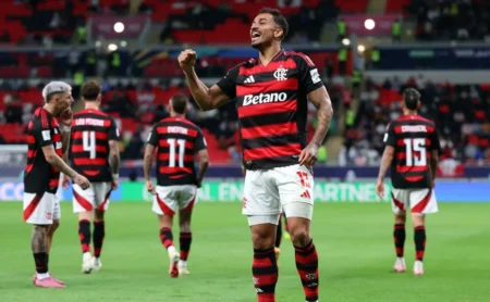 Avaliação e desempenho: o desempenho individual dos jogadores do Flamengo contra o Pyramids na Copa Intercontinental