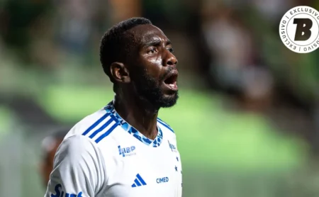 Bolasie, fora dos planos do Cruzeiro, tem queda acentuada em seus números em 2024 Bolasie, fora dos planos do Cruzeiro, tem queda acentuada em seus números em 2024