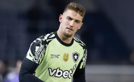 Botafogo confia em Neto e Léo Linck e descarta contratação de goleiro para 2026