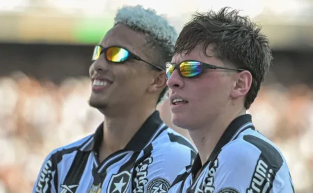 Botafogo lidera ranking de jogadores estrangeiros na Série A 2025