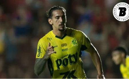 Chico da Costa, alvo do Cruzeiro, supera Gabigol em eficiência: 16% mais gols por jogo em 2025