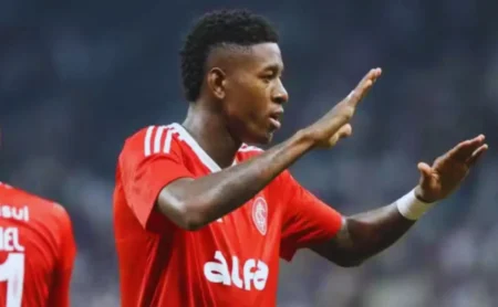 Clube internacional aceita proposta e Vitão se aproxima do Flamengo