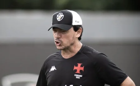 Como Diniz pode definir o time e o estilo de jogo para surpreender e vencer Dorival na final