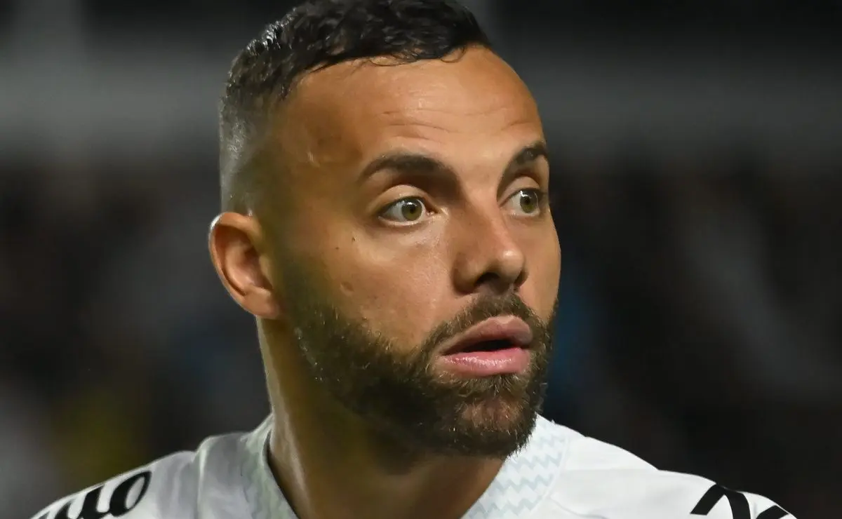 Comparativo entre Guilherme, Rony e Gabigol em 2025 surpreende nos bastidores do Santos Comparativo entre Guilherme, Rony e Gabigol em 2025 surpreende nos bastidores do Santos