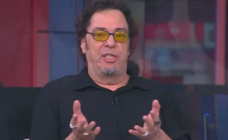 Copa do Brasil: Casagrande prevê equilíbrio total na final entre Vasco e Corinthians