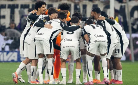 Corinthians escalado por Dorival para a final da Copa do Brasil contra o Vasco