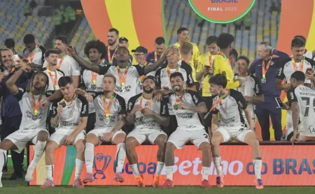 Corinthians: Único clube paulista a conquistar títulos no Paulistão e Copa do Brasil na temporada