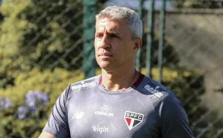 Crespo ignora Iba Ly e São Paulo avança em negociação para liberar volante ao Juventude