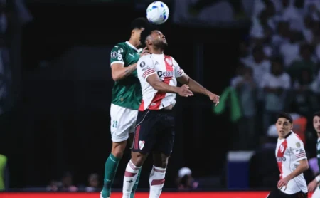 Cruz Azul anuncia Borja como reforço antes do duelo com o Flamengo Cruz Azul anuncia Borja como reforço antes do duelo com o Flamengo