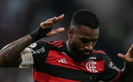 Cruzeiro busca destravar negociação com Zenit por Gerson e oferece Jonathan Jesus.