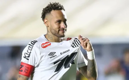 Descartada: Transferência de Neymar para o Inter Miami jogar com Messi e Suárez. Descartada: Transferência de Neymar para o Inter Miami jogar com Messi e Suárez.