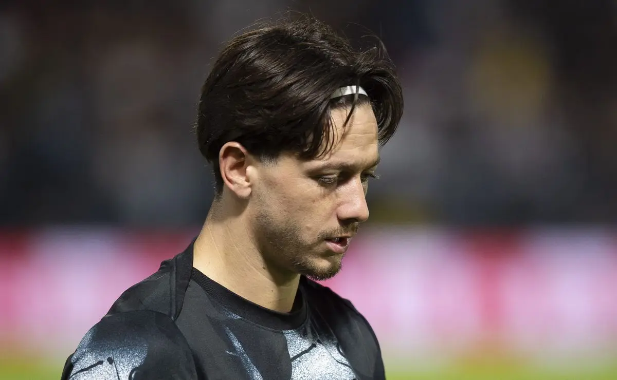 Dorival aponta razão para baixa de rendimento de Garro no Corinthians: "Ainda sente algumas coisas"