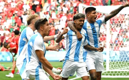 Empresários de Medina definem jogo no São Paulo para 2026 Empresários de Medina definem jogo no São Paulo para 2026