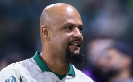Felipe Melo aprova a contratação de Vitão pelo Flamengo: “Os caras não sabem brincar”