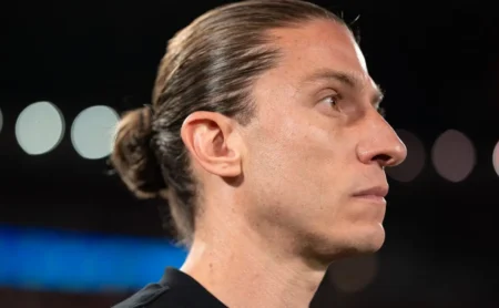 Filipe Luís Elogia Abel Ferreira Após Mais um Título do Palmeiras: "Para Mim, é o Número Um"