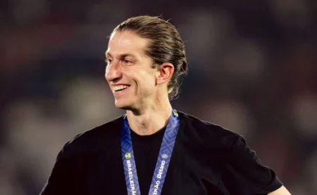 Filipe Luís: Preleção Revelada Indica Pouca Atenção ao Palmeiras Antes de Flamengo x Ceará Filipe Luís: Preleção Revelada Indica Pouca Atenção ao Palmeiras Antes de Flamengo x Ceará