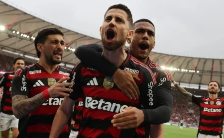 Flamengo busca a decisão com seus craques na estreia do Intercontinental contra o Cruz Azul