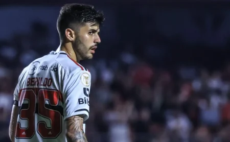 Flamengo: Beraldo é descartado de vez e mercado se agita