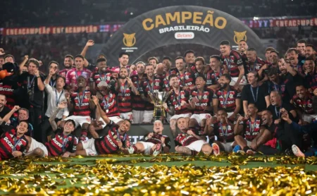 Flamengo iguala Corinthians e Palmeiras: O Fla agora é o maior campeão do século