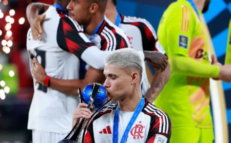 Flamengo no Mundial de Clubes: Fifa toma nova decisão após classificação do Mengão Flamengo no Mundial de Clubes: Fifa toma nova decisão após classificação do Mengão