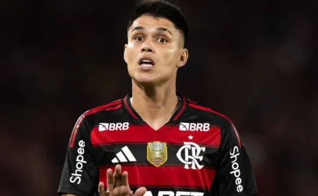 Flamengo pode perder Luiz Araújo para clube mexicano em dezembro Flamengo pode perder Luiz Araújo para clube mexicano em dezembro