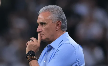 Flamengo: Tite também avalia Matías Viña, além de Cebolinha Flamengo: Tite também avalia Matías Viña, além de Cebolinha