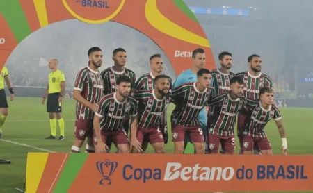 Fluminense encerra 2025 com premiação recorde e receita acima de R$ 362 milhões Fluminense encerra 2025 com premiação recorde e receita acima de R$ 362 milhões