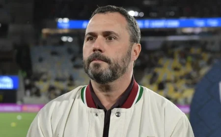 Fluminense aguarda Copa do Brasil para definir reforços: "100% focados"