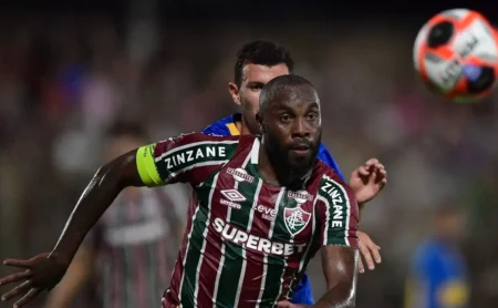 Fluminense define futuro de Manoel; Zubeldía decide em 2026