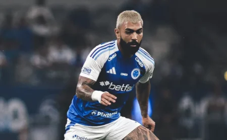 Gabigol como titular em Corinthians x Cruzeiro: Torcida aprova decisão de Leonardo Jardim. Gabigol como titular em Corinthians x Cruzeiro: Torcida aprova decisão de Leonardo Jardim.