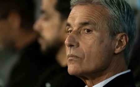 Grêmio antecipa planos com Luís Castro e já define mudanças para o futuro