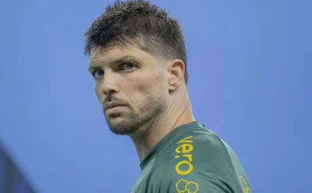 Grêmio debate futuro de Volpi em conversa decisiva após turbulências nos bastidores