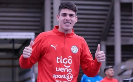 Grêmio demonstra interesse em Lucas Romero enquanto aguarda assinatura de Luís Castro