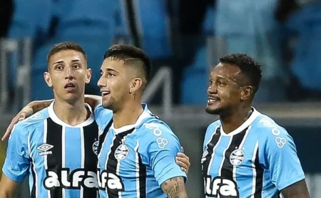 Grêmio recebe oferta do Bahia e futuro de Cristian Olivera é incerto