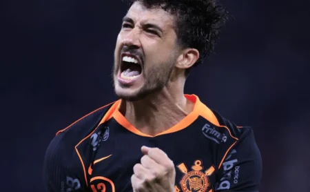 Gustavo Henrique Alerta Sobre o Perigo do Vasco na Final: “Estilo de Jogo Muito Chato” Gustavo Henrique Alerta Sobre o Perigo do Vasco na Final: “Estilo de Jogo Muito Chato”