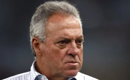 Internacional em pressão enfrenta São Paulo e sete pendurados na decisão final