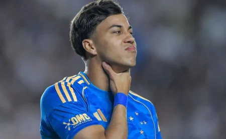 Kaio Jorge: Recusa Fortuna e Ignora Oferta Milionária do Zenit para Ficar no Cruzeiro Kaio Jorge: Recusa Fortuna e Ignora Oferta Milionária do Zenit para Ficar no Cruzeiro