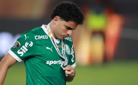 Leila Pereira insatisfeita com Bruno Rodrigues: atacante deixa o Palmeiras Leila Pereira insatisfeita com Bruno Rodrigues: atacante deixa o Palmeiras