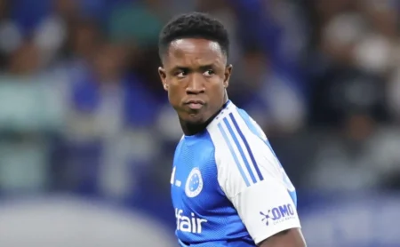 Leonardo Jardim Esclarece Futuro de Sinisterra no Cruzeiro e Projeta Atacante em Novo Patamar em 2026